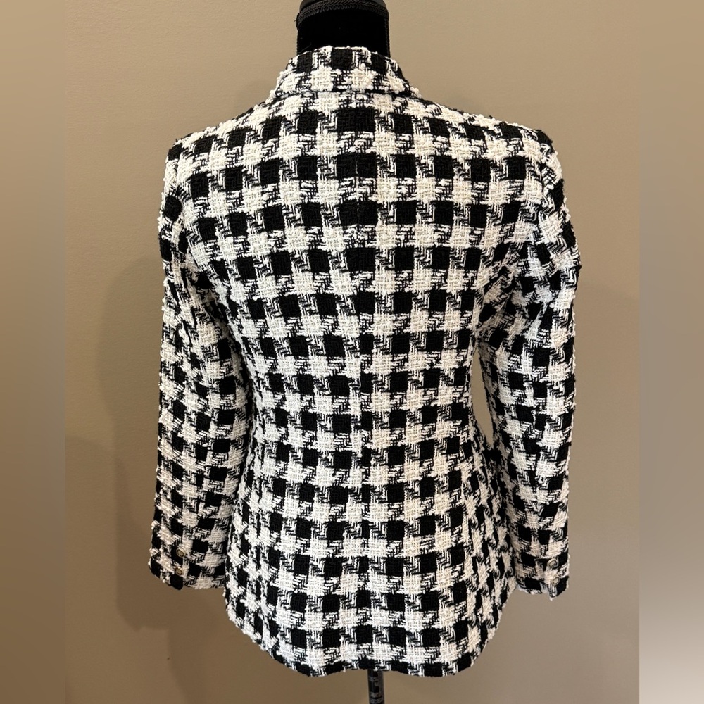 Women’s ZARA Double breasted houndstooth blazer jacket- Size Medium - Picture 4 of 5